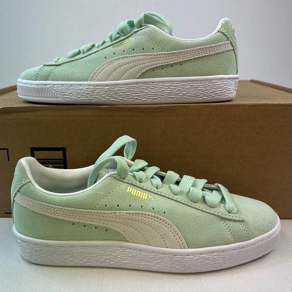 Puma Shoes - PUMA Suede Classic‎ Xxi Lace Up Womens Sz 6.5 Green Sneakers Casual Shoes